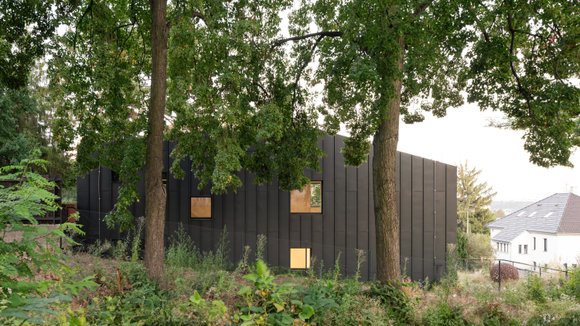 Black House